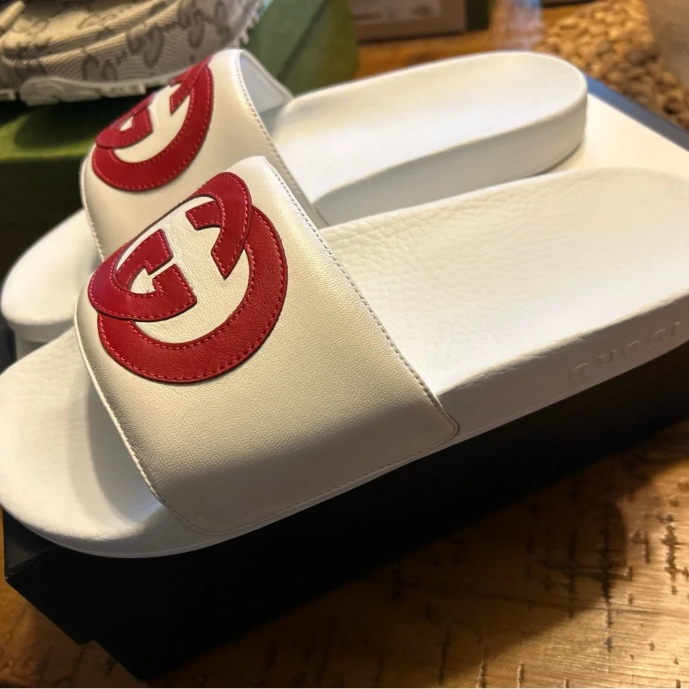 Gucci White Slides with Red Double G Patch - Picture 2 of 3